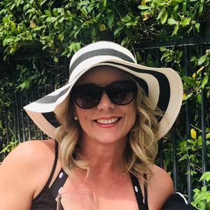 Meet your Posher, Stephani